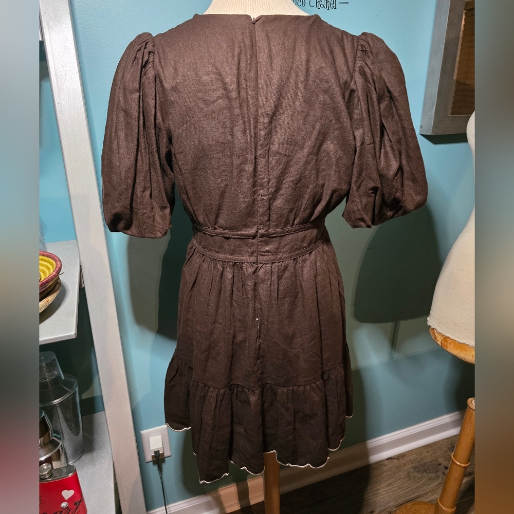 House of Harlow 1960 Chocolate Brown Dress with Scalloped Ivory Trim - Picture 5 of 6